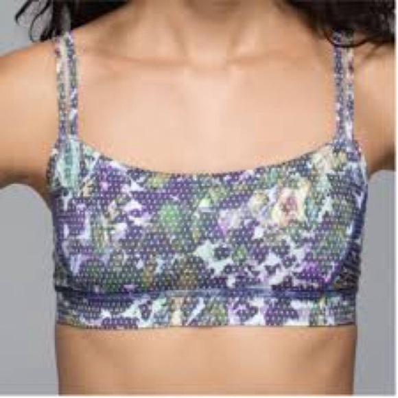 Lululemon athletica Straight Up Bra Size 6 - Picture 1 of 6